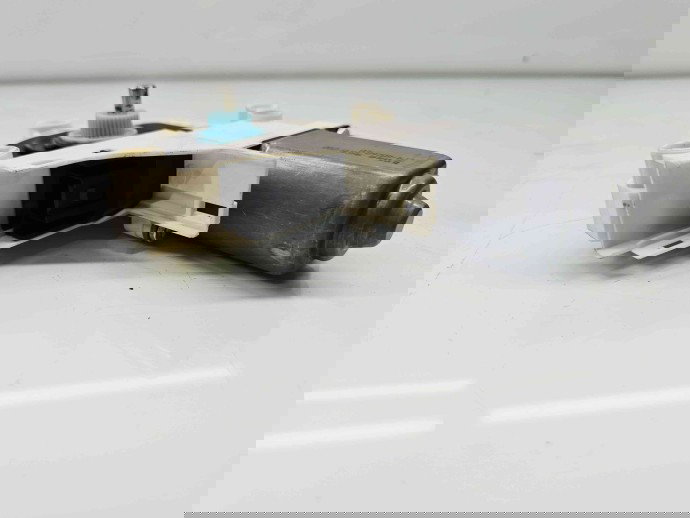 Motoras geam stanga fata Audi A4 (8K2, B8) [Fabr 2008-2015]