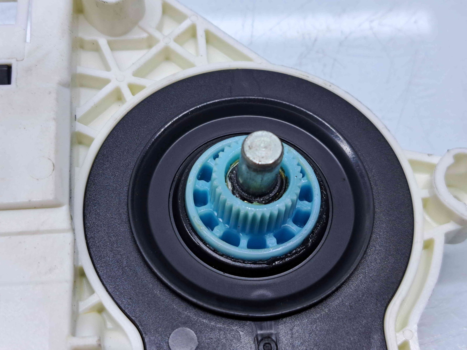 Motoras geam stanga fata Audi A1 Sportback (8XF) Facelift [Fabr 2011-2018] - imagine 4