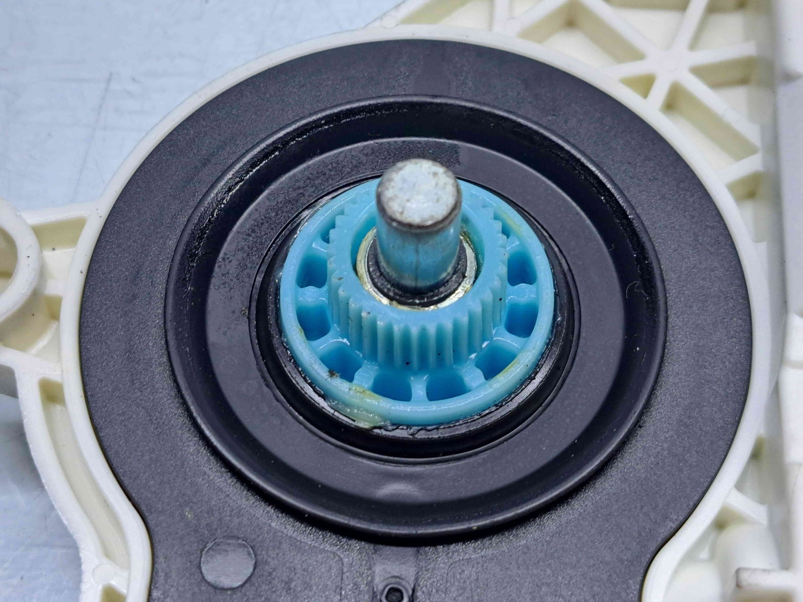 Motoras geam stanga spate Audi A1 Sportback (8XF) Facelift [Fabr 2011-2018] - imagine 4