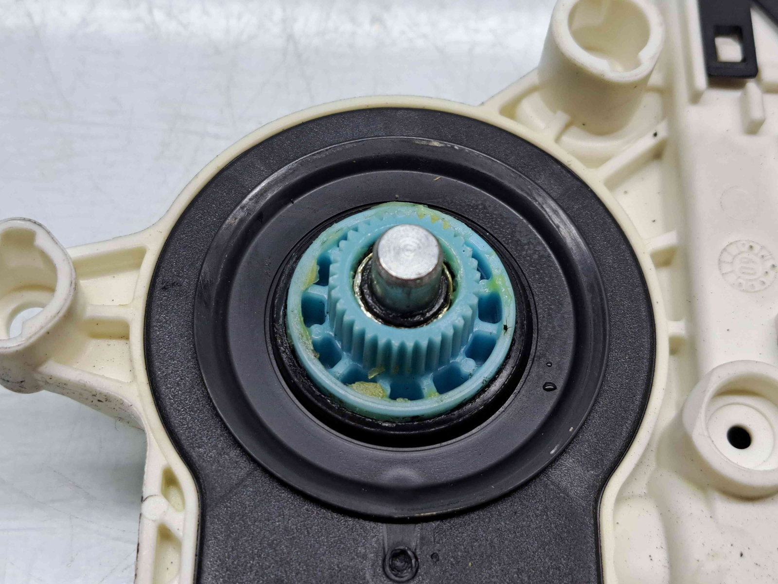 Motoras geam stanga spate Volkswagen Golf 6 (5K1) [Fabr 2009-2013] - imagine 4