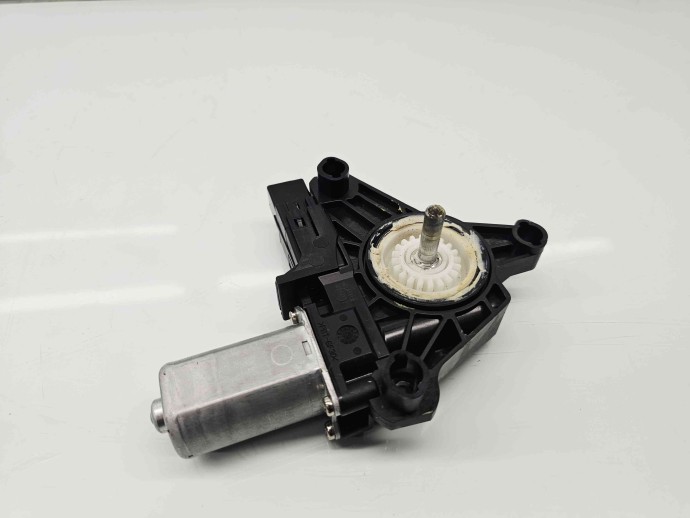 Motoras geam stanga spate Volvo V40 II Facelift [Fabr 2013-2019]