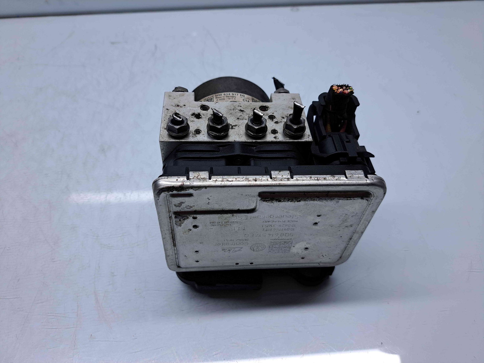 Pompa ABS Skoda Octavia 3 Combi (5E5) [Fabr 2012-prezent] Facelift 5Q0614517EQ / 5Q0614517EQ 1.6 TDI DGTE 85KW / 116CP - imagine 2