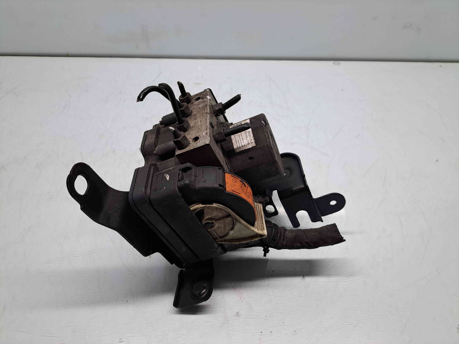 Pompa ABS Peugeot 308 (II) [Fabr 2013-2020] 9810768180 2.0 hdi 9H05 110KW / 150CP - imagine 1