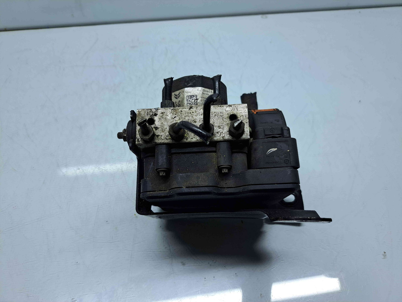 Pompa ABS Peugeot 308 (II) [Fabr 2013-2020] 9810768180 2.0 hdi 9H05 110KW / 150CP - imagine 2