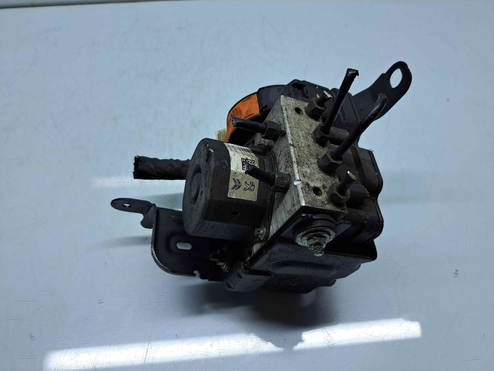 Pompa ABS Peugeot 308 (II) [Fabr 2013-2020] 9810768180 2.0 hdi 9H05 110KW / 150CP - imagine 3