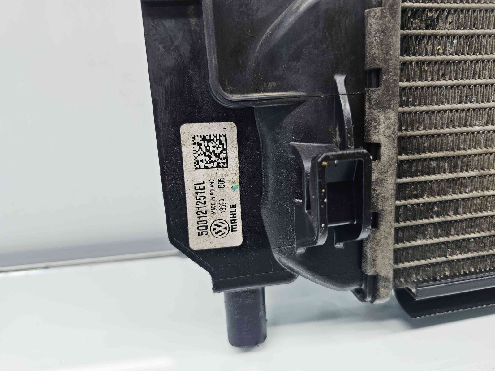 Radiator auxiliar racire apa Skoda Octavia 3 Combi (5E5) [Fabr 2012-prezent] Facelift 5Q0121251EL 1.6 TDI DGTE 85KW / 116CP - imagine 2