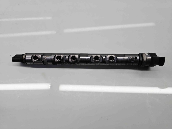 Rampa injectoare Bmw X1 (E84) [Fabr 2009-2015] 7809127 2.0 N47D 105KW / 143CP