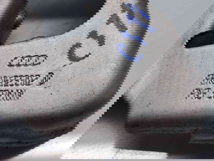 Set balamale capota Audi A4 (8K2, B8) [Fabr 2008-2015]