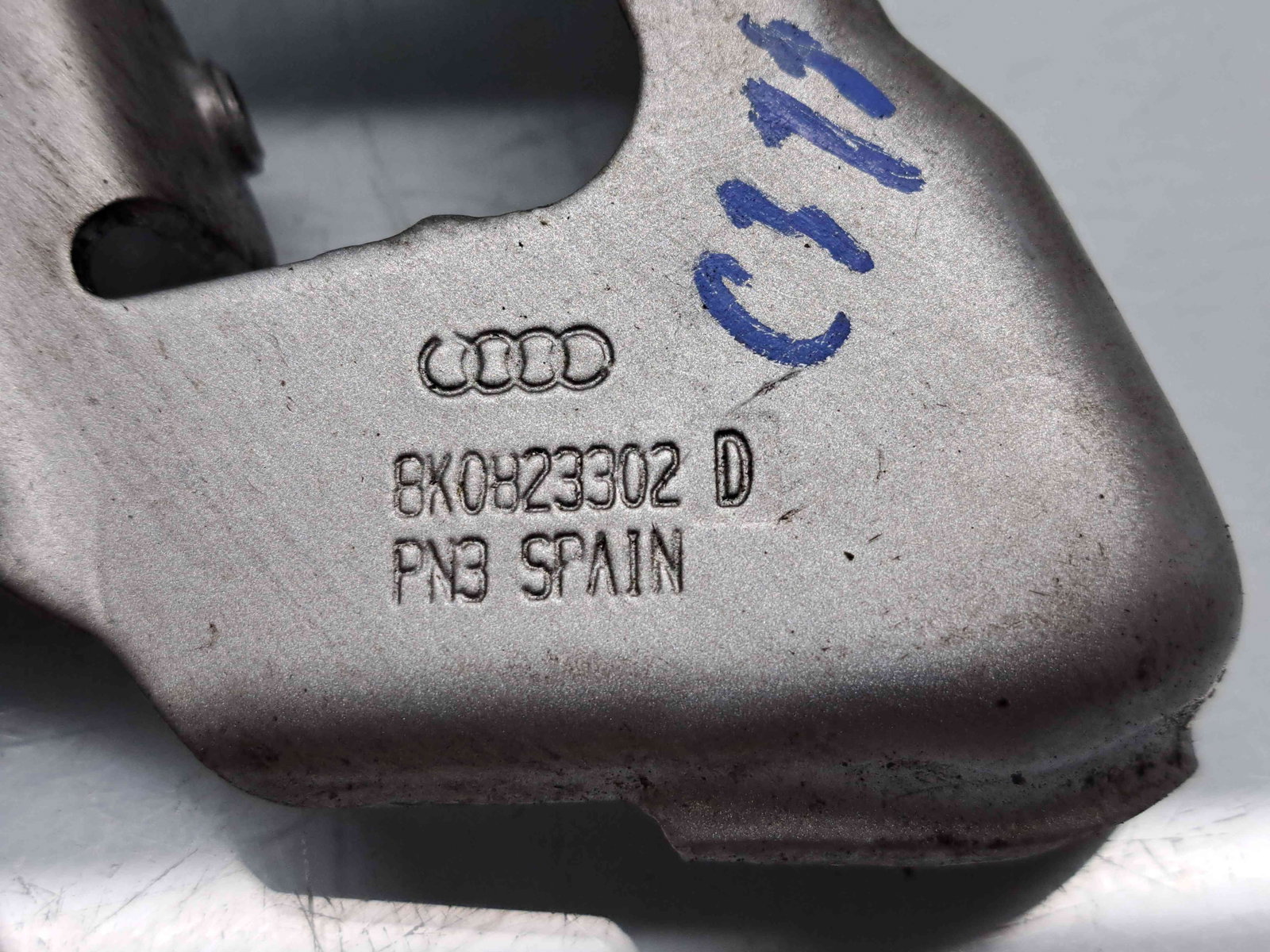 Set balamale capota Audi A4 (8K2, B8) [Fabr 2008-2015] - imagine 4