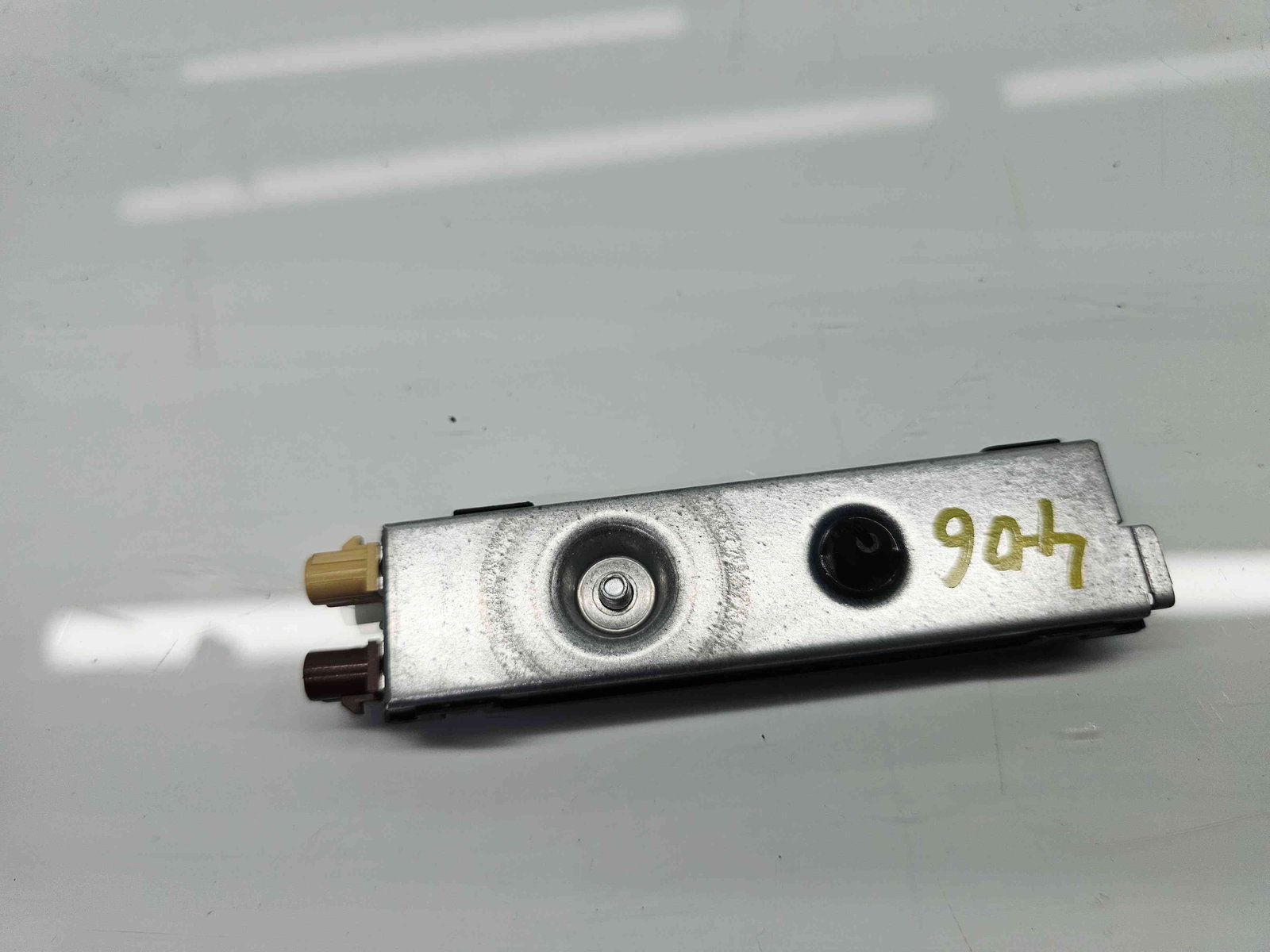 Amplificator audio Mercedes Clasa C Combi (W205) [Fabr 2015-prezent] A1668201289 - imagine 5