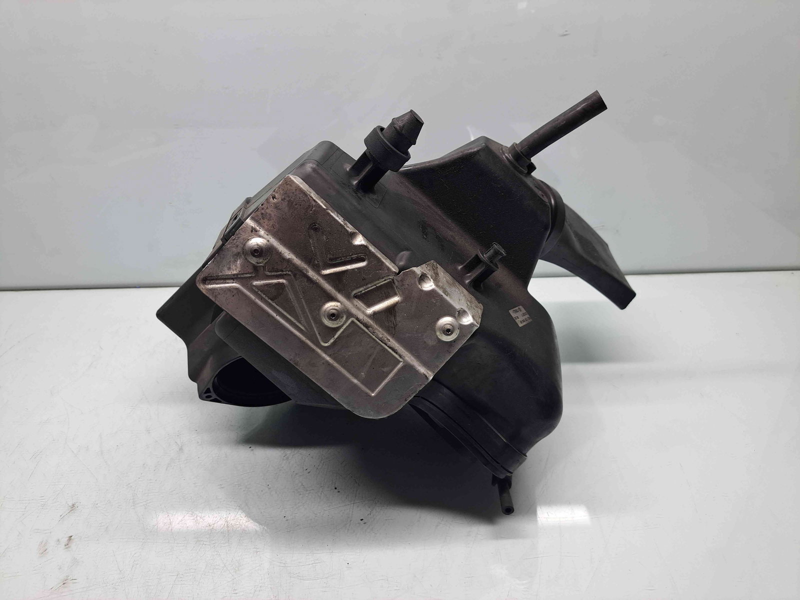 Carcasa filtru aer Audi Q5 (8RB) [Fabr 2008-2016] S-line 8K0133837BF 2.0 TDI CGLB 125KW / 170CP - imagine 4