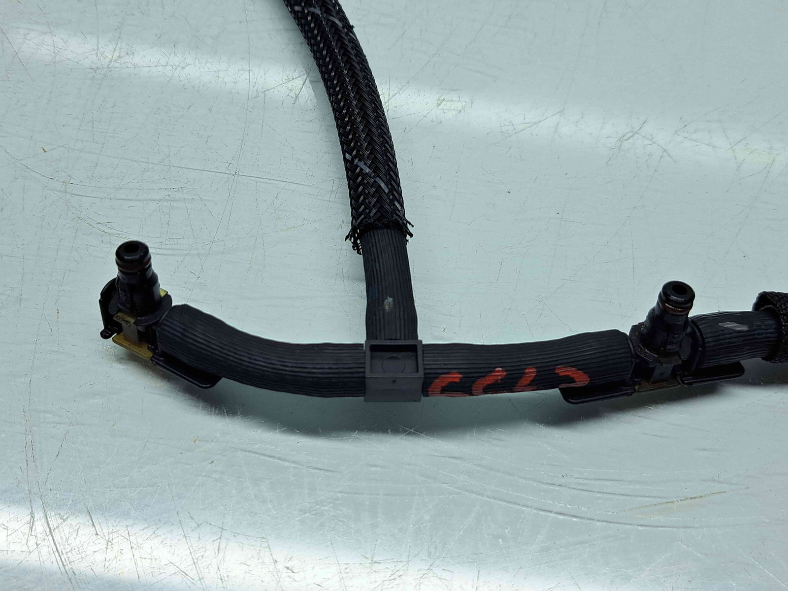 Conducta retur injectoare Audi Q5 (8RB) [Fabr 2008-2016] S-line OEM 2.0 TDI CGLB 125KW / 170CP - imagine 4