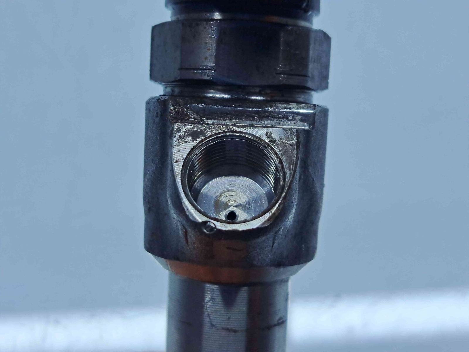 Injector Volkswagen Passat B8 (3G2) [Fabr 2015-prezent] 04L130277AE 2.0 TDI CGLB 125KW / 170CP - imagine 2