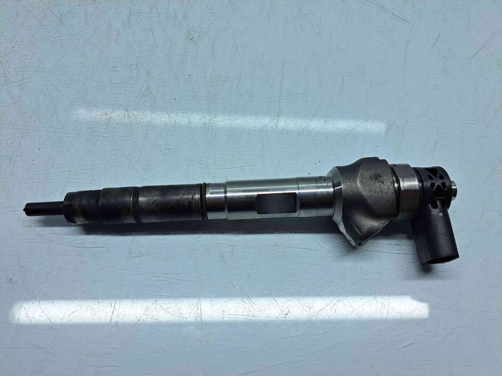 Injector Volkswagen Passat B8 (3G2) [Fabr 2015-prezent] 04L130277AE 2.0 TDI CGLB 125KW / 170CP - imagine 4