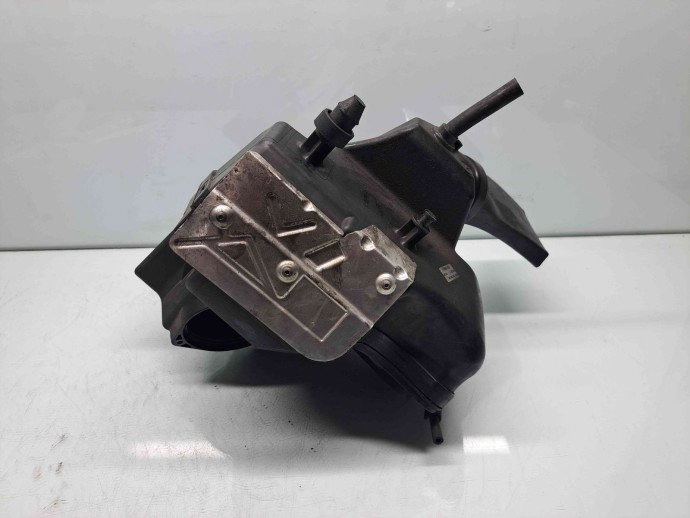 Carcasa filtru aer  AUDI A4 (8K2, B8) [Fabr 2008-2015] 8K0133837BF 2.0 TDI CGLB 125KW / 170CP