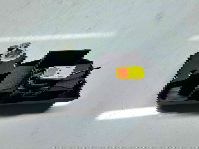  Borna baterie (+) cu capsa  AUDI A4 (8K2, B8) [Fabr 2008-2015] 8J0915459 