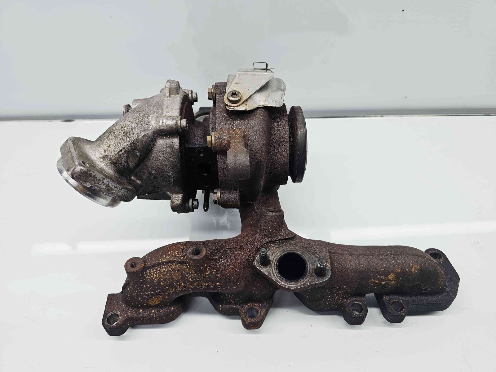 Turbina Seat Ibiza 5 (6J5) [Fabr 2008-2017] 03L253056D 1.6 TDI CAYC 77KW / 105CP - imagine 4