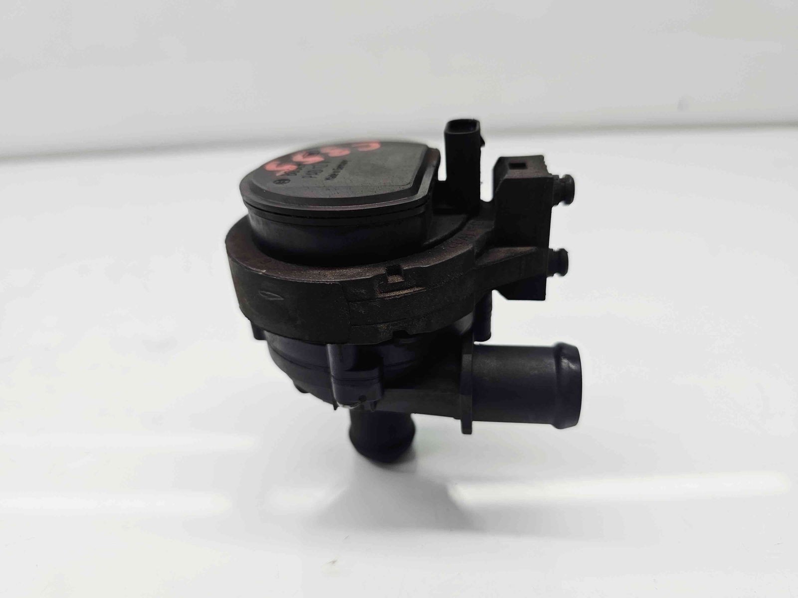 Pompa recirculare apa Skoda Fabia 3 (NJ3) [Fabr 2014-prezent] 2Q0965567A 1.6 TDI DGTE 85KW / 116CP - imagine 4