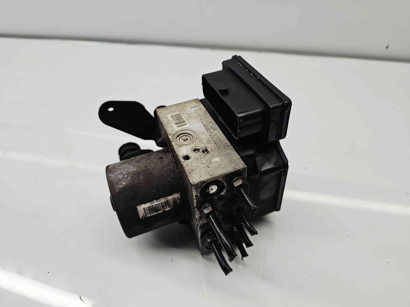 Pompa ABS Volkswagen Passat B8 (3G2) [Fabr 2015-prezent] 3AA614109BK 2.0 TDI CFFB 103KW / 140CP - imagine 2