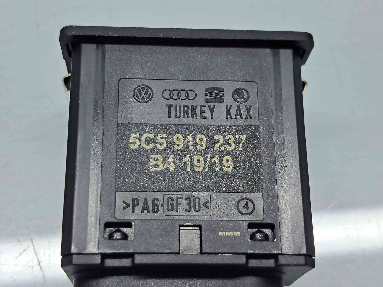 Buton ON/OFF airbag Volkswagen Golf 7 (5G) [Fabr 2014-prezent] 5C5919237 - imagine 2