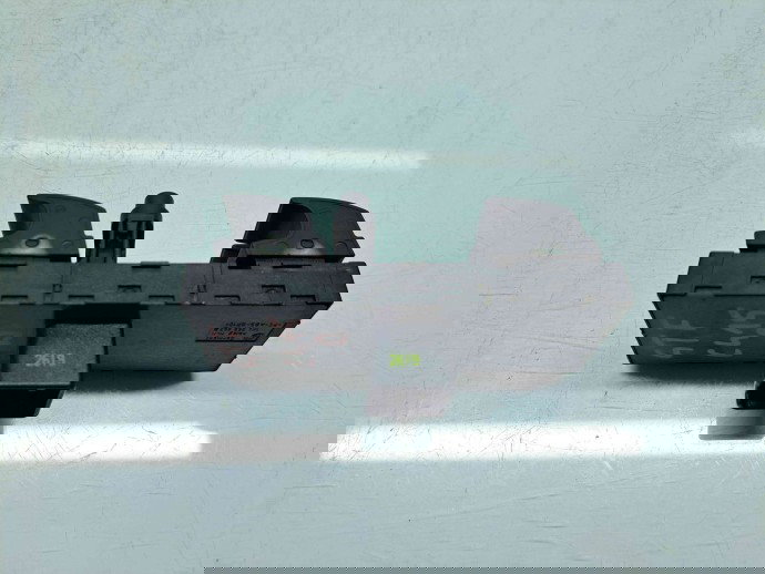  Butoane comanda geamuri sofer  Volkswagen Passat B6 (3C2) [Fabr 2005-2010] 1K4959857B