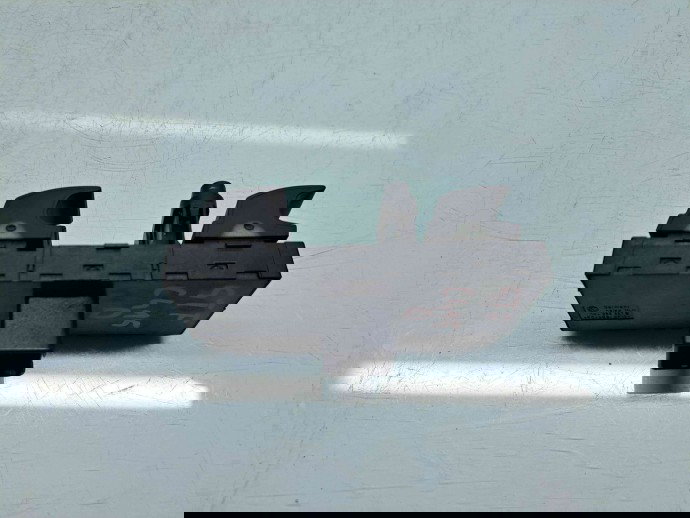  Butoane comanda geamuri sofer  Volkswagen Passat B6 (3C2) [Fabr 2005-2010] 1K4959857B