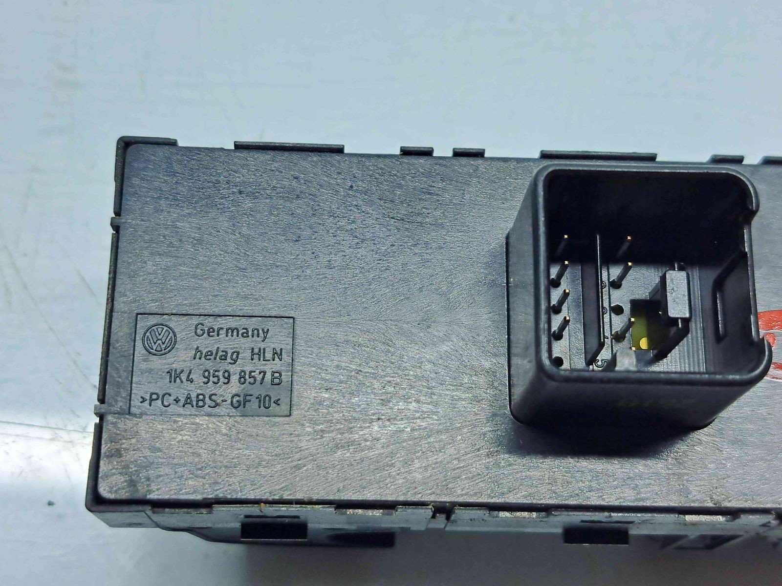 Butoane comanda geamuri sofer Volkswagen Tiguan (5N) [Fabr 2007-2016] 1K4959857B - imagine 2