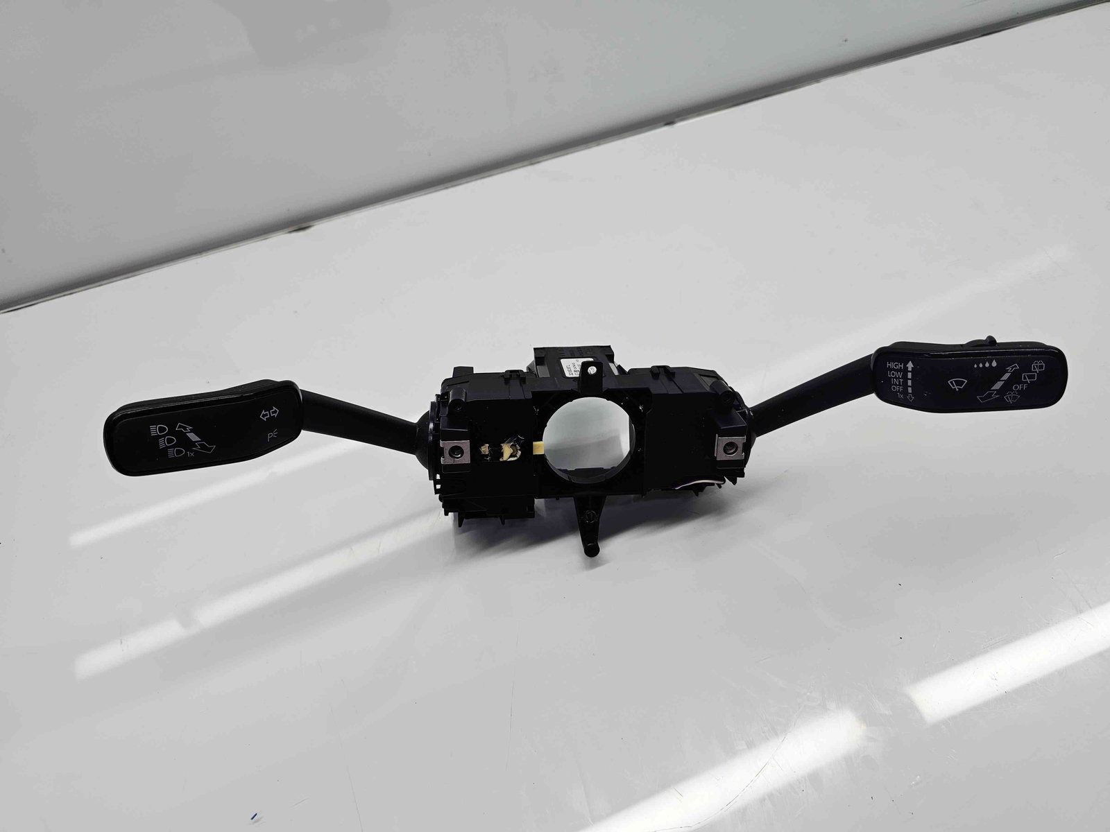 Ansamblu manete Seat Ibiza 6 (KJ1) Facelift [Fabr 2017-prezent] 2Q1953507L - imagine 1