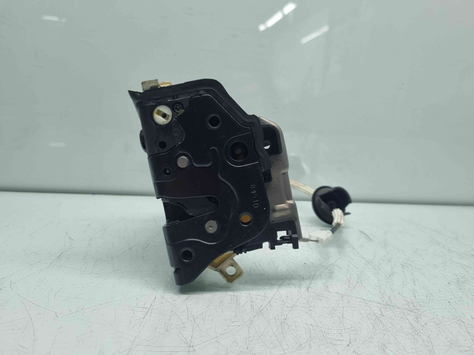 Broasca usa dreapta spate Audi Q5 (8RB) [Fabr 2008-2016] S-line - imagine 1