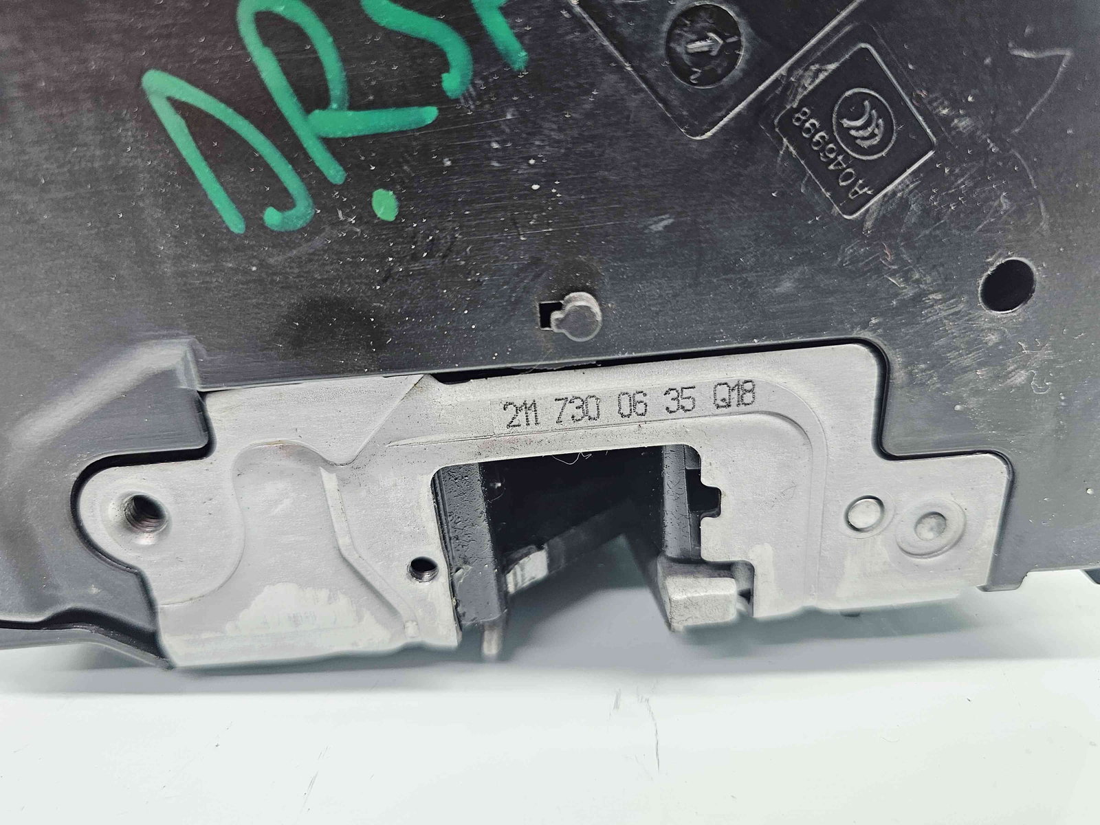 Broasca usa dreapta spate Mercedes Clasa E (W211) [Fabr 2002-2009] - imagine 2