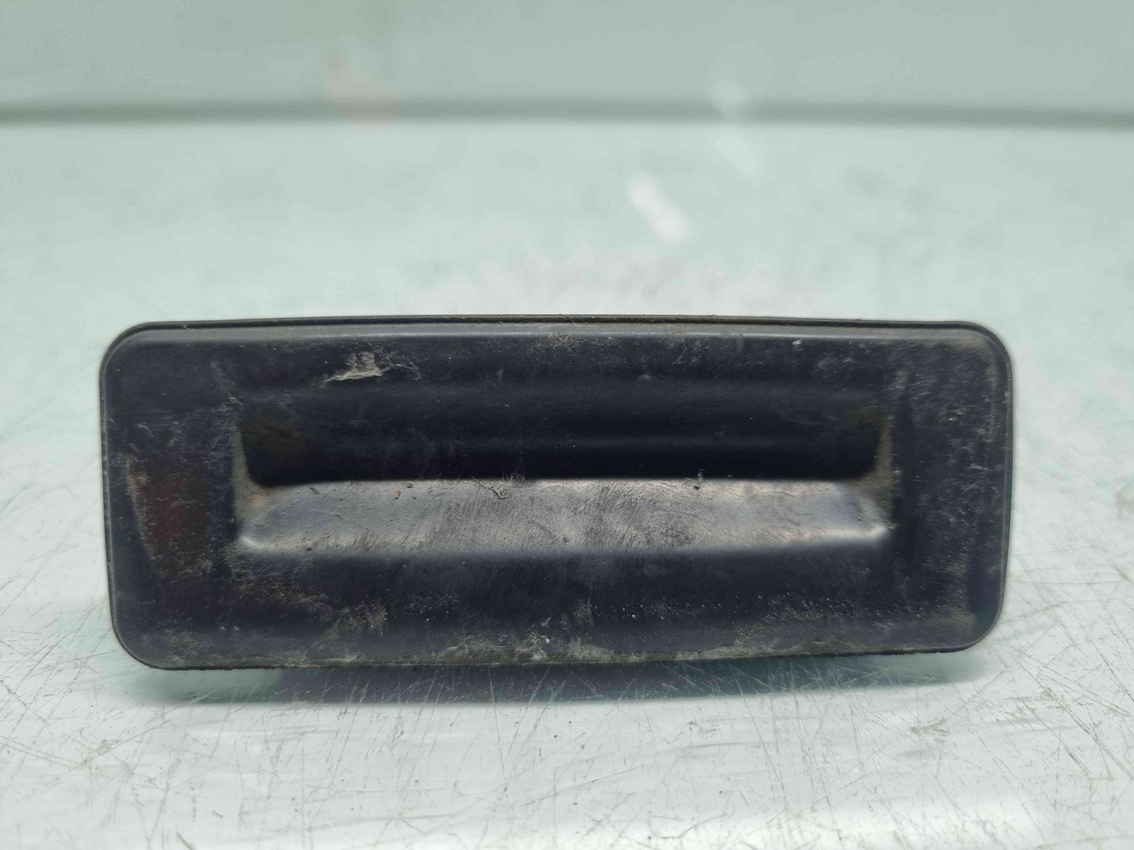 Buton deschidere portbagaj Skoda Fabia 2 (5J, 542) [Fabr 2007-2014] 5E0827566 - imagine 1