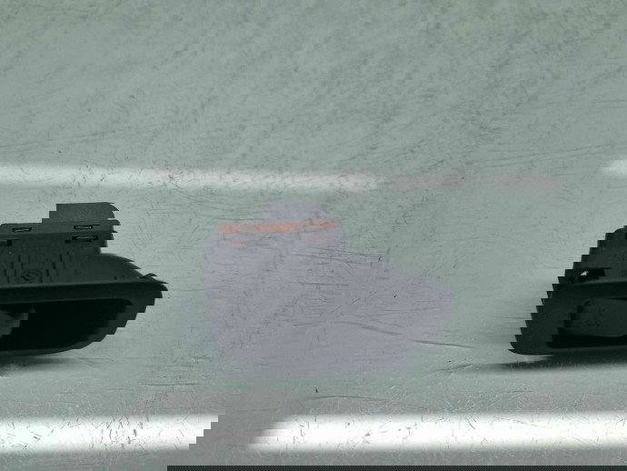  Buton deschidere portbagaj Audi Q5 (8RB) [Fabr 2008-2016] S-line 8K0959831A