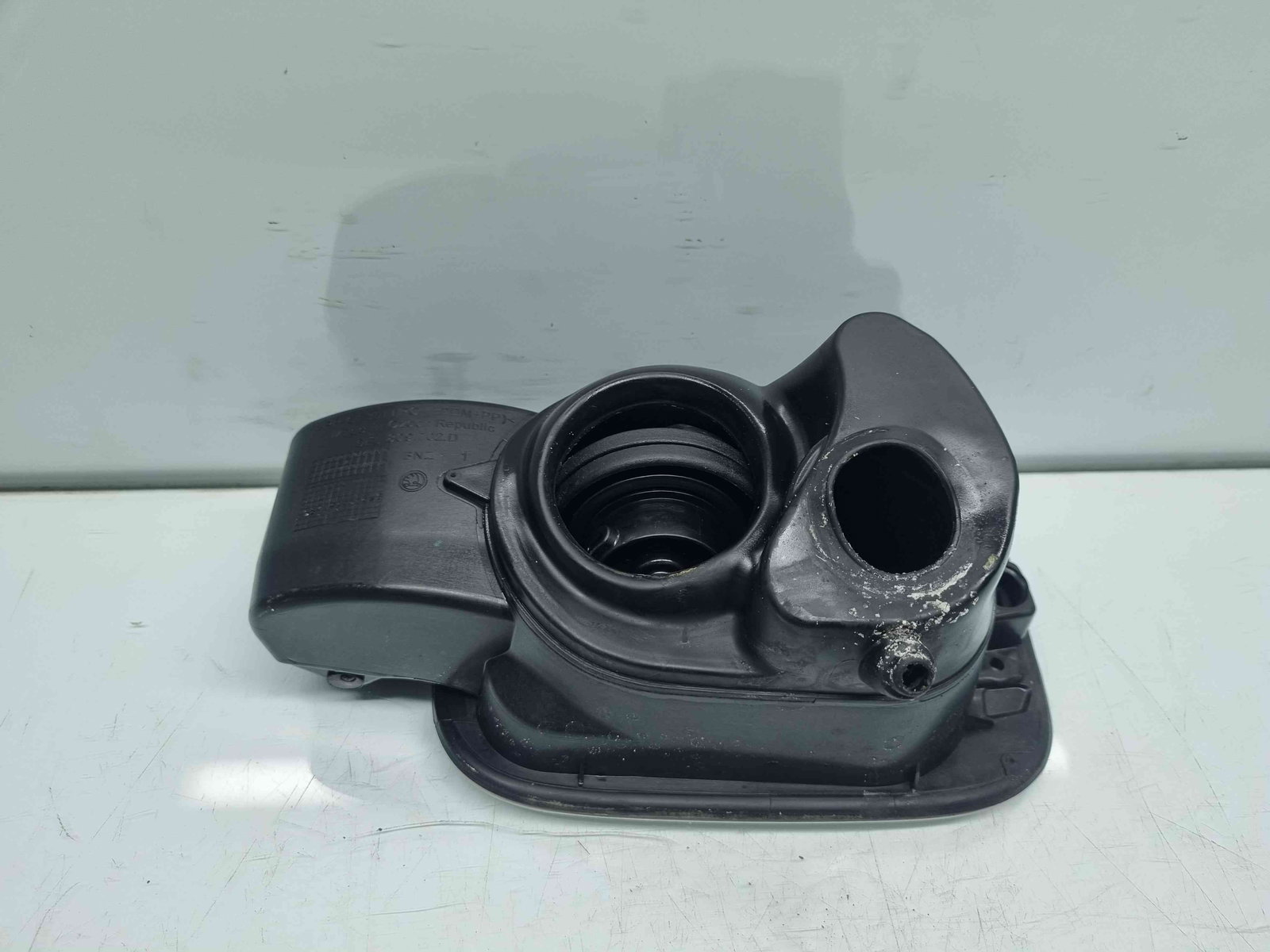 Capac rezervor Skoda Octavia 3 Combi (5E5) [Fabr 2012-prezent] Facelift - imagine 3