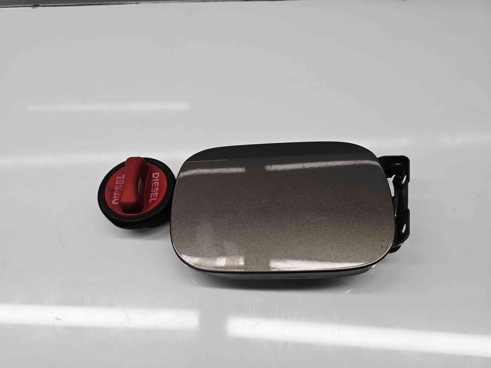 Capac rezervor Mercedes Clasa E (W211) [Fabr 2002-2009] - imagine 1