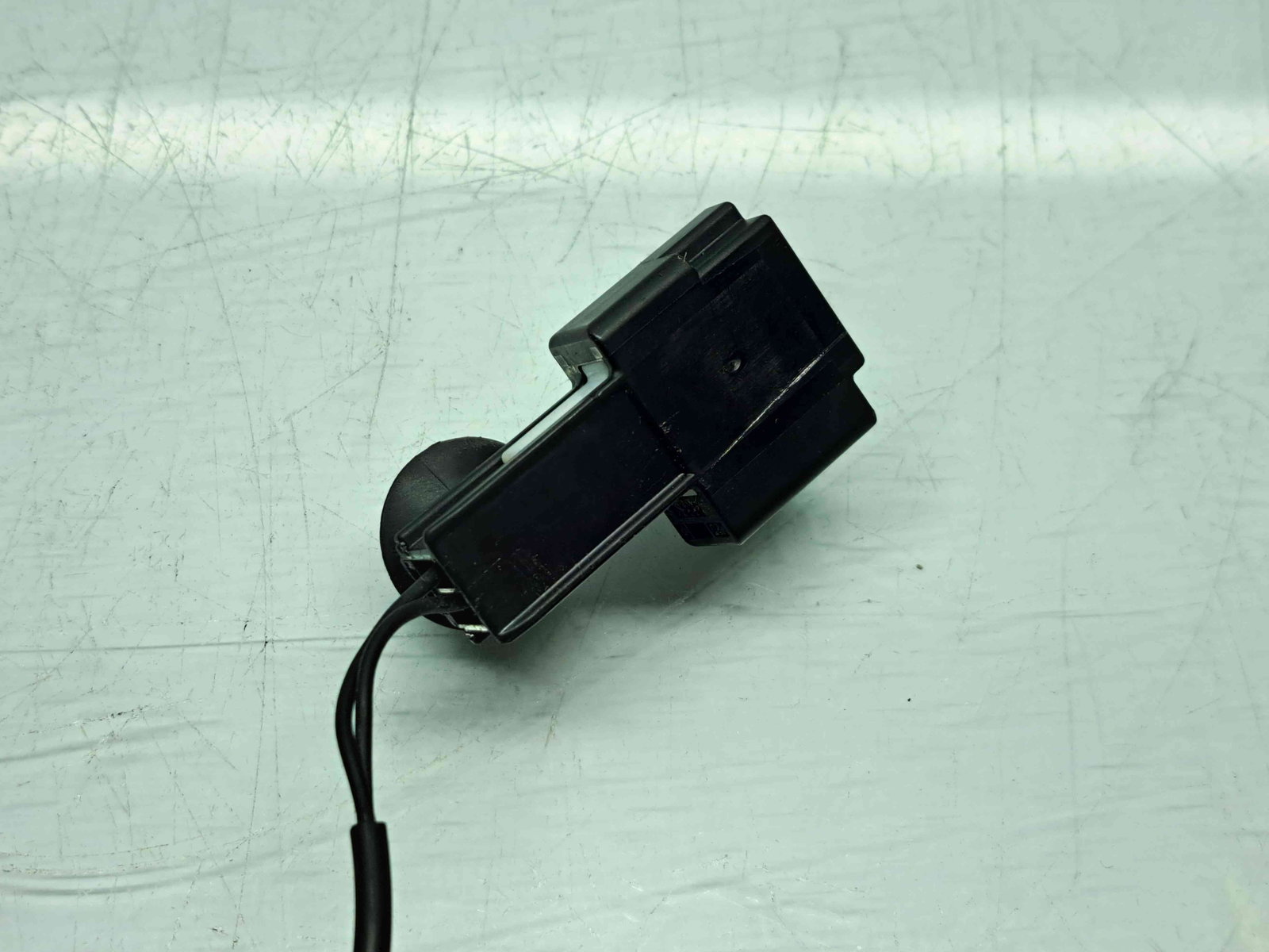 Capsa centura stanga fata Opel Zafira C (E75) Combi [Fabr 2011-2017] 13383732 - imagine 4