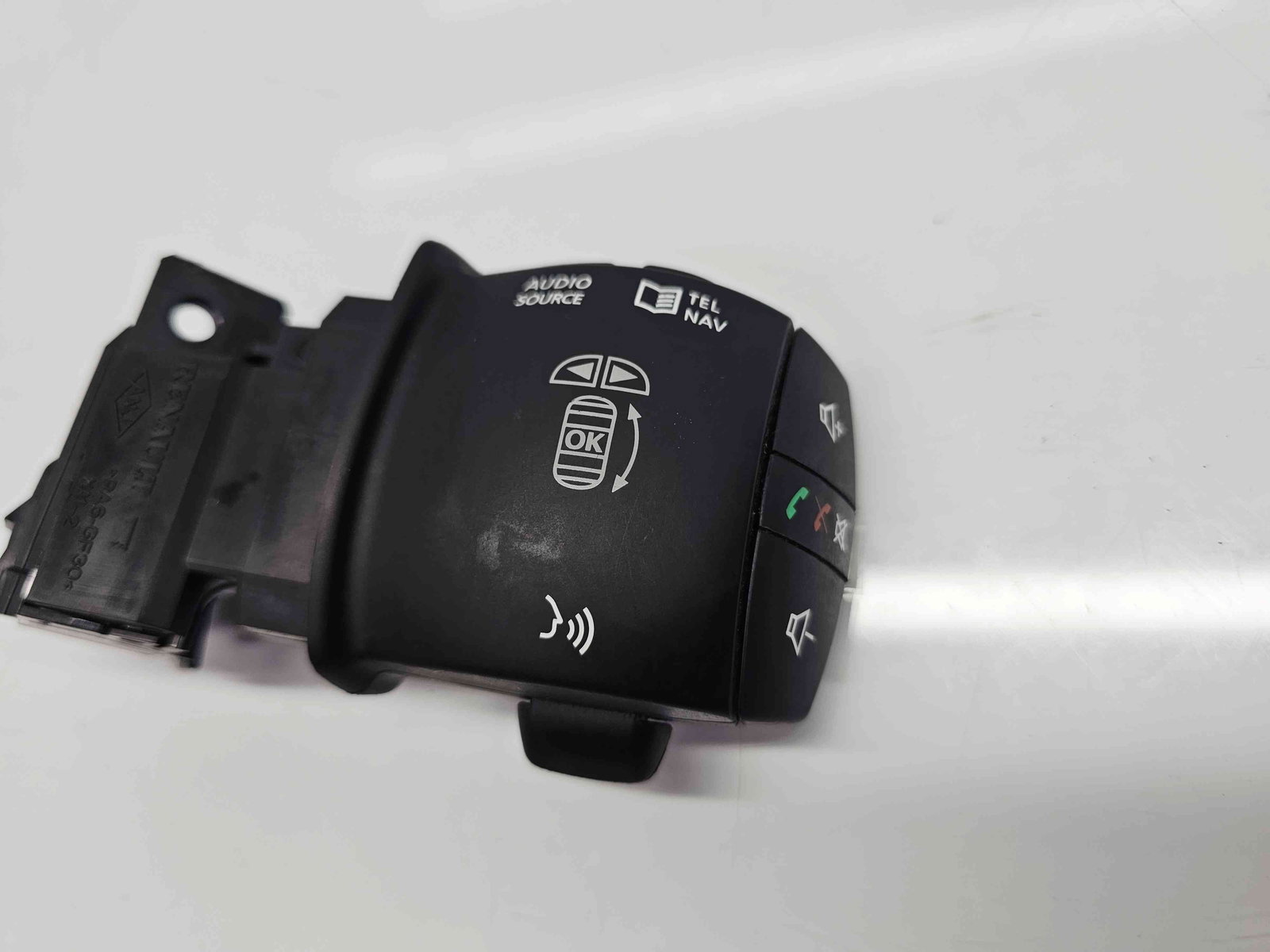 Comenzi volan Renault Megane 3 (B95) [Fabr 2008-2016] 255520014R - imagine 3