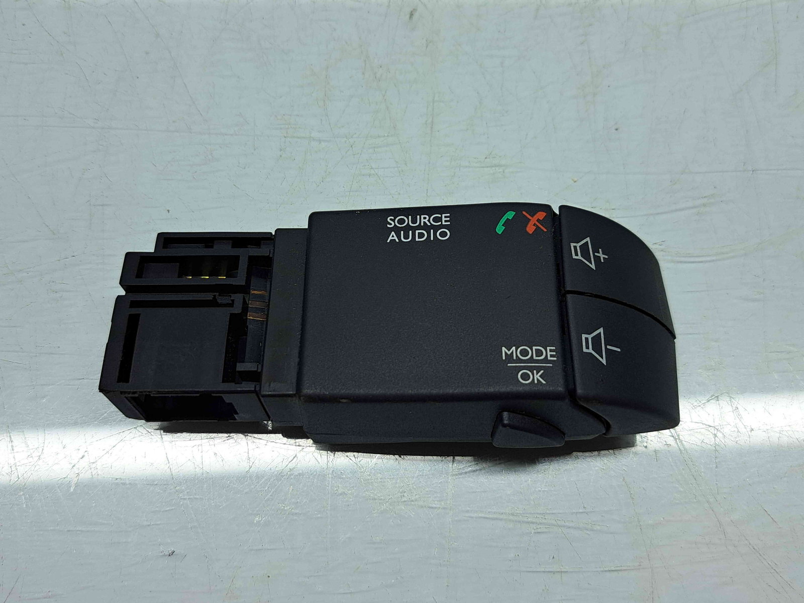 Comenzi volan Renault Captur (X87) [Fabr 2013-2017] 255522448R - imagine 1