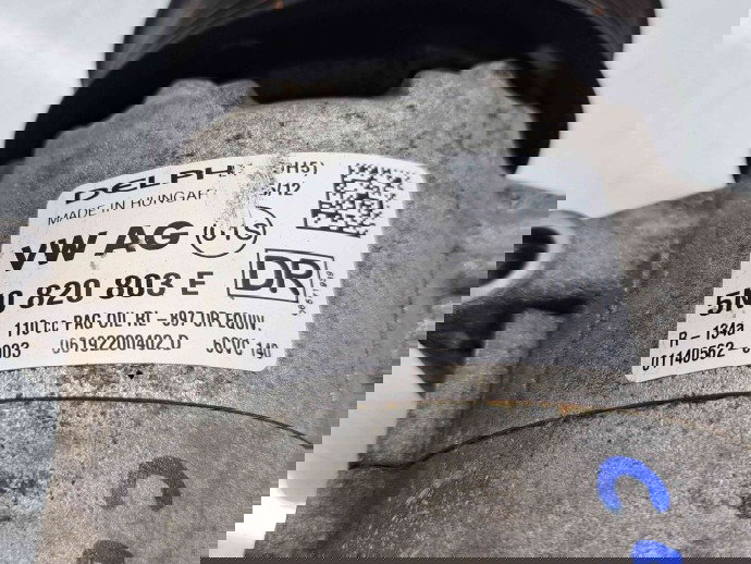 Compresor clima Volkswagen Passat B7 (365) Variant [Fabr 2010-2014] 5N0820803E 2.0 TDI CFFB 103KW / 140CP