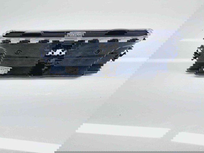  Grila aerisire centrala Audi A5 Sportback (8TA) Facelift [Fabr 2009-2015] 8T2820951D