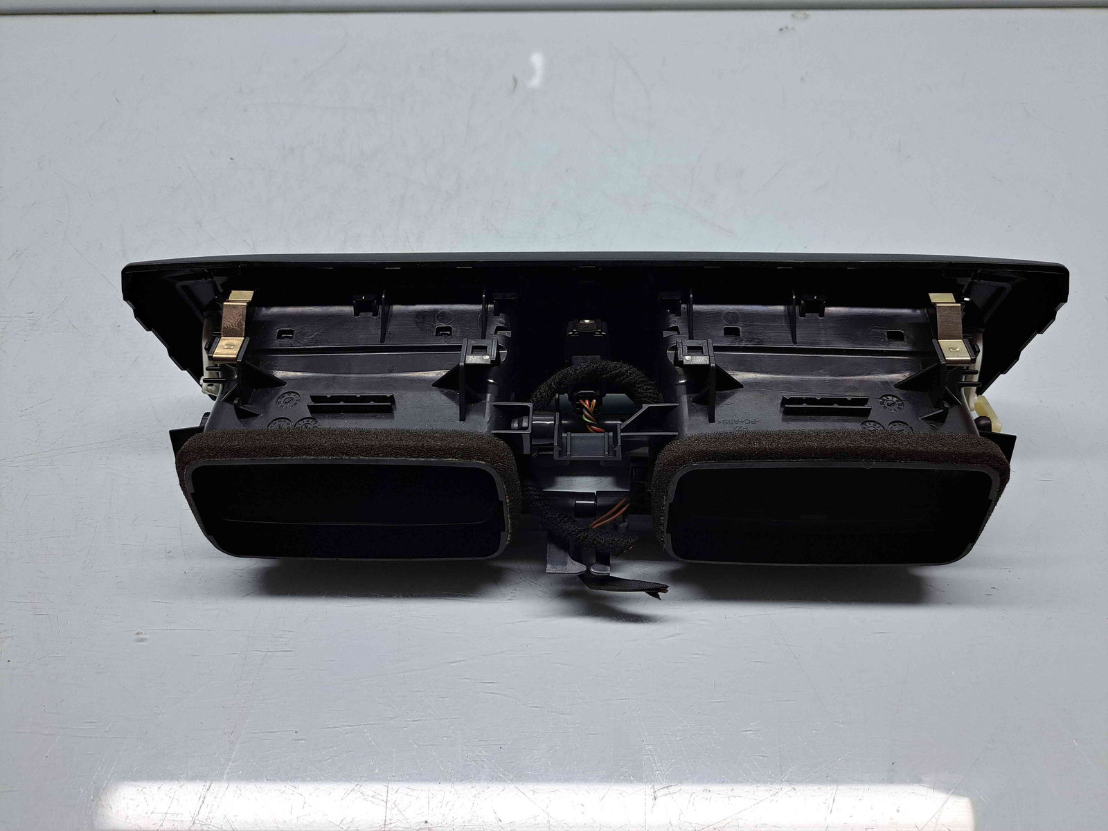 Grila aerisire centrala Bmw 1 (F21) [Fabr 2012-2017] 9205357-11 - imagine 2