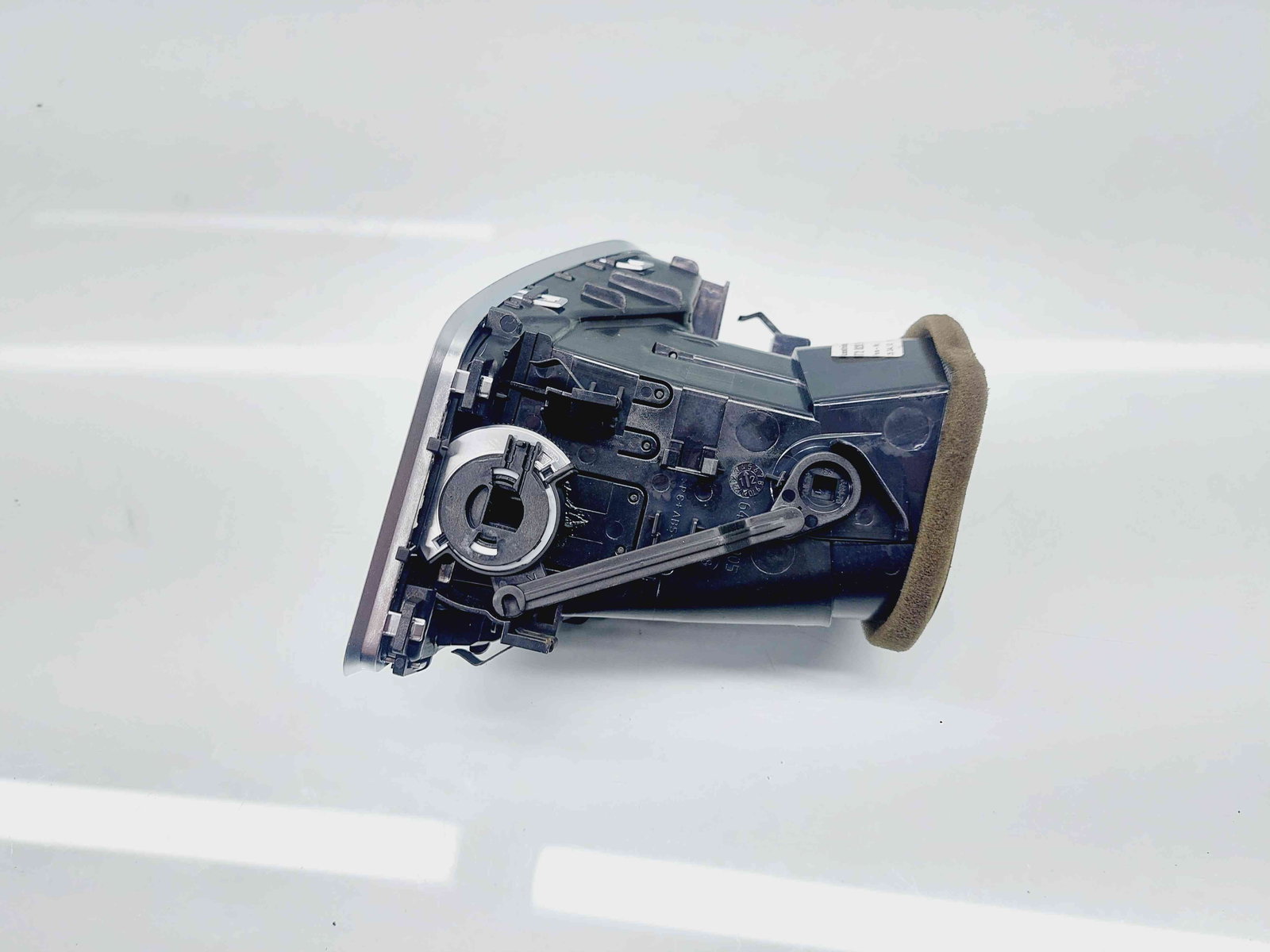 Grila aerisire dreapta Audi A5 Sportback (8TA) Facelift [Fabr 2009-2015] 8T2820901F - imagine 2