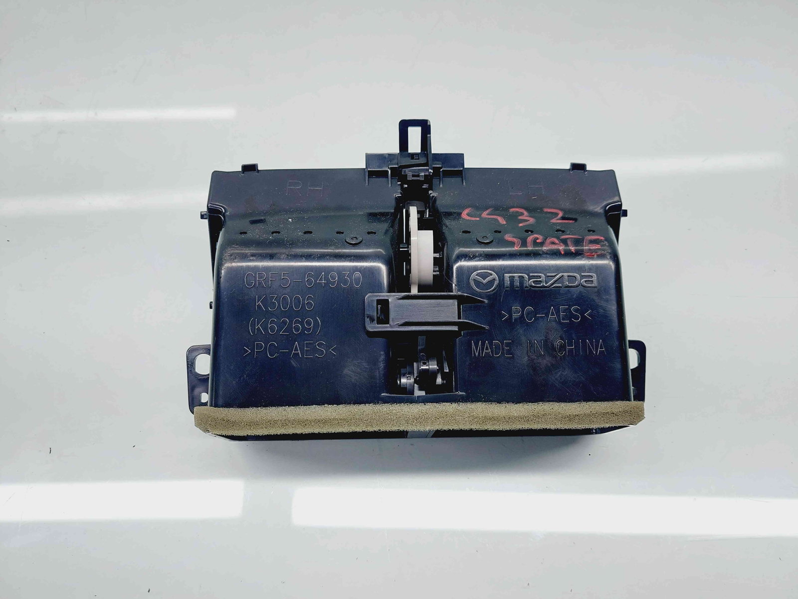 Grila aerisire spate MAZDA 6 (GJ1) Facelift [Fabr 2018-2021] GRF5-64930 - imagine 2