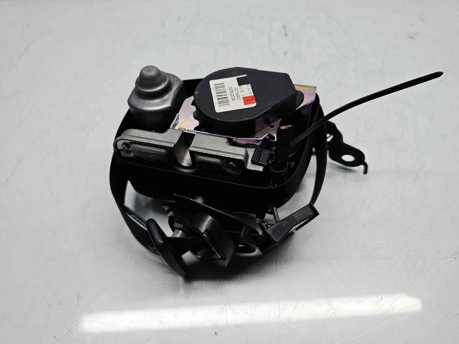 Capsa centura stanga fata Mercedes Clasa E (W211) [Fabr 2002-2009] 602210000D - imagine 1