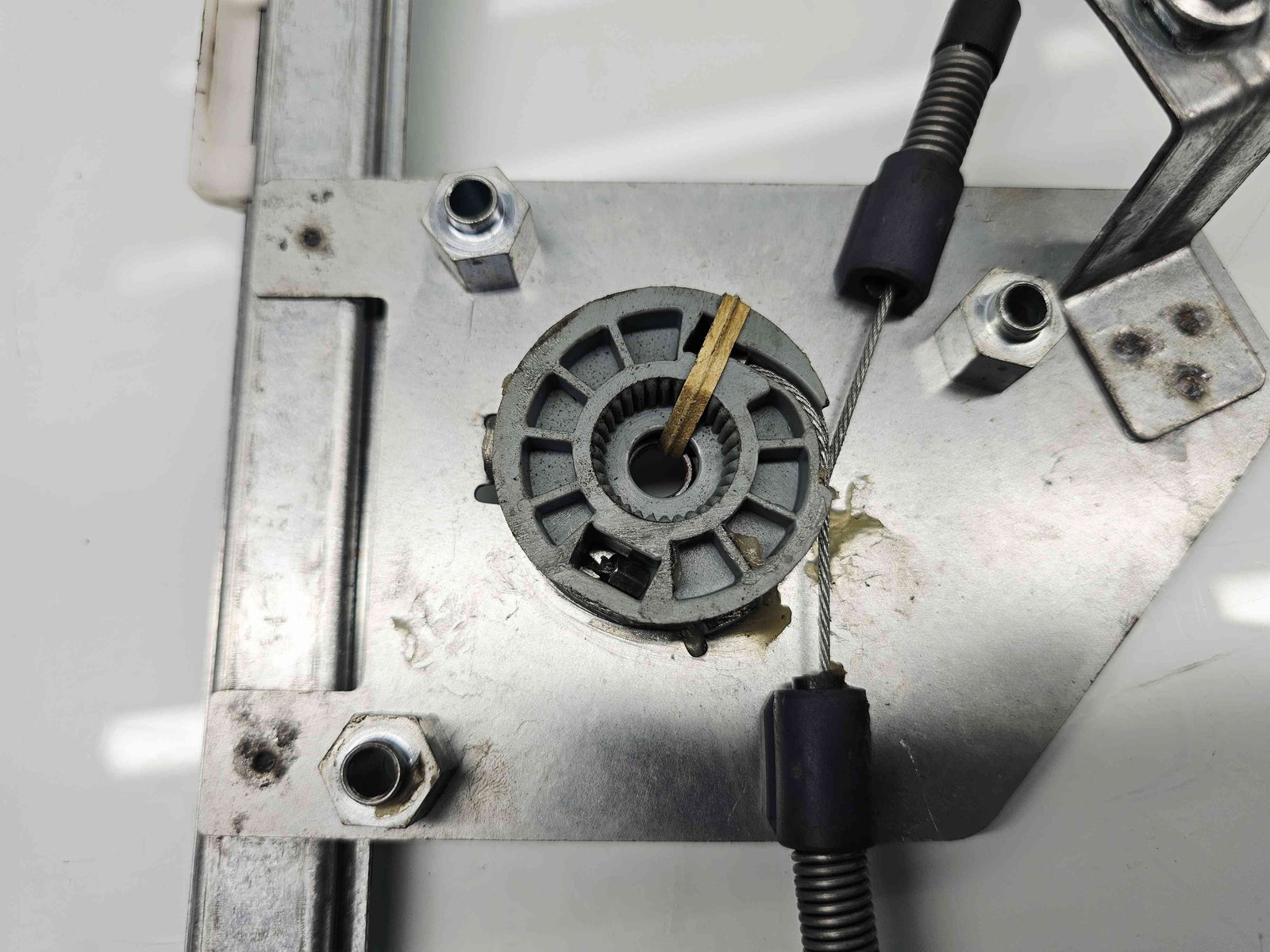 Macara electrica geam dreapta fata Peugeot 308 (II) [Fabr 2013-2020] - imagine 2