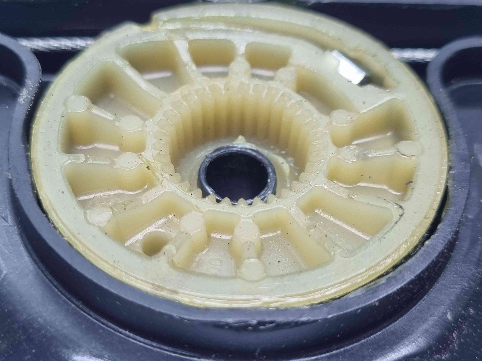 Macara electrica geam dreapta spate Audi Q5 (8RB) [Fabr 2008-2016] S-line - imagine 3