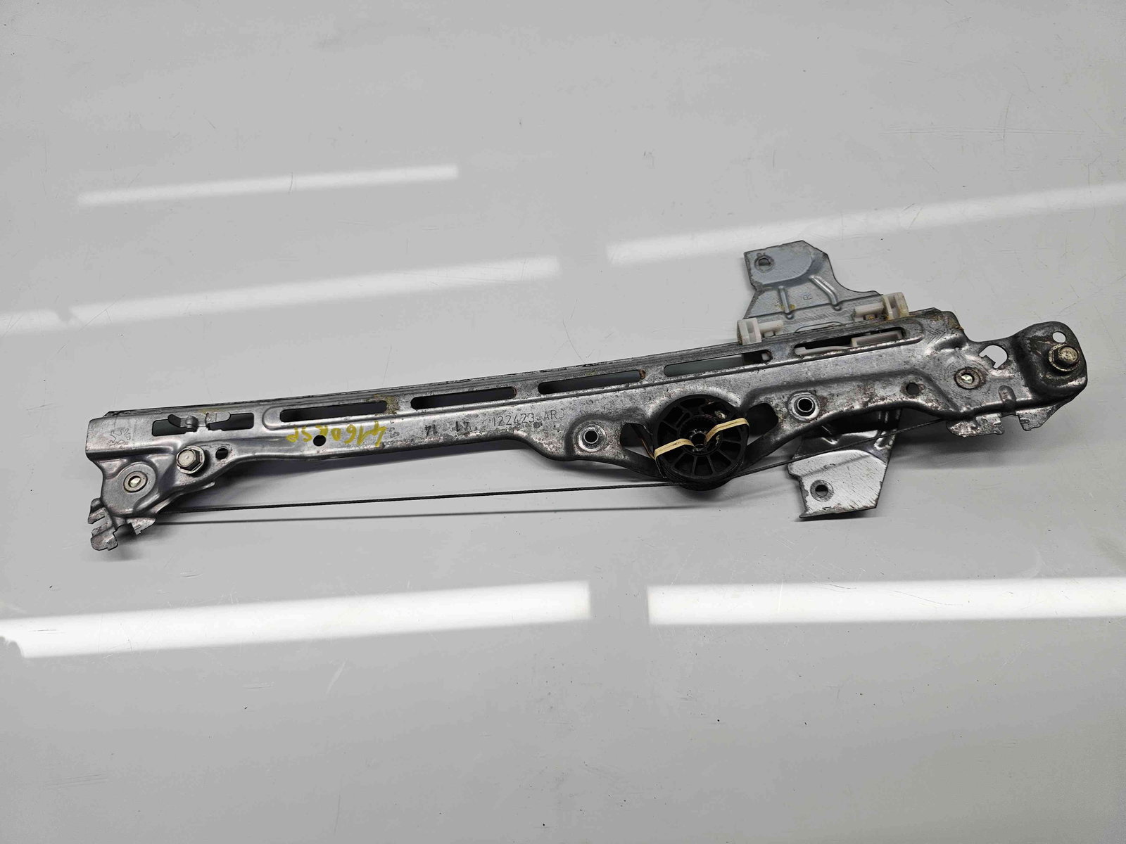 Macara electrica geam dreapta spate Peugeot 308 (II) [Fabr 2013-2020] - imagine 3