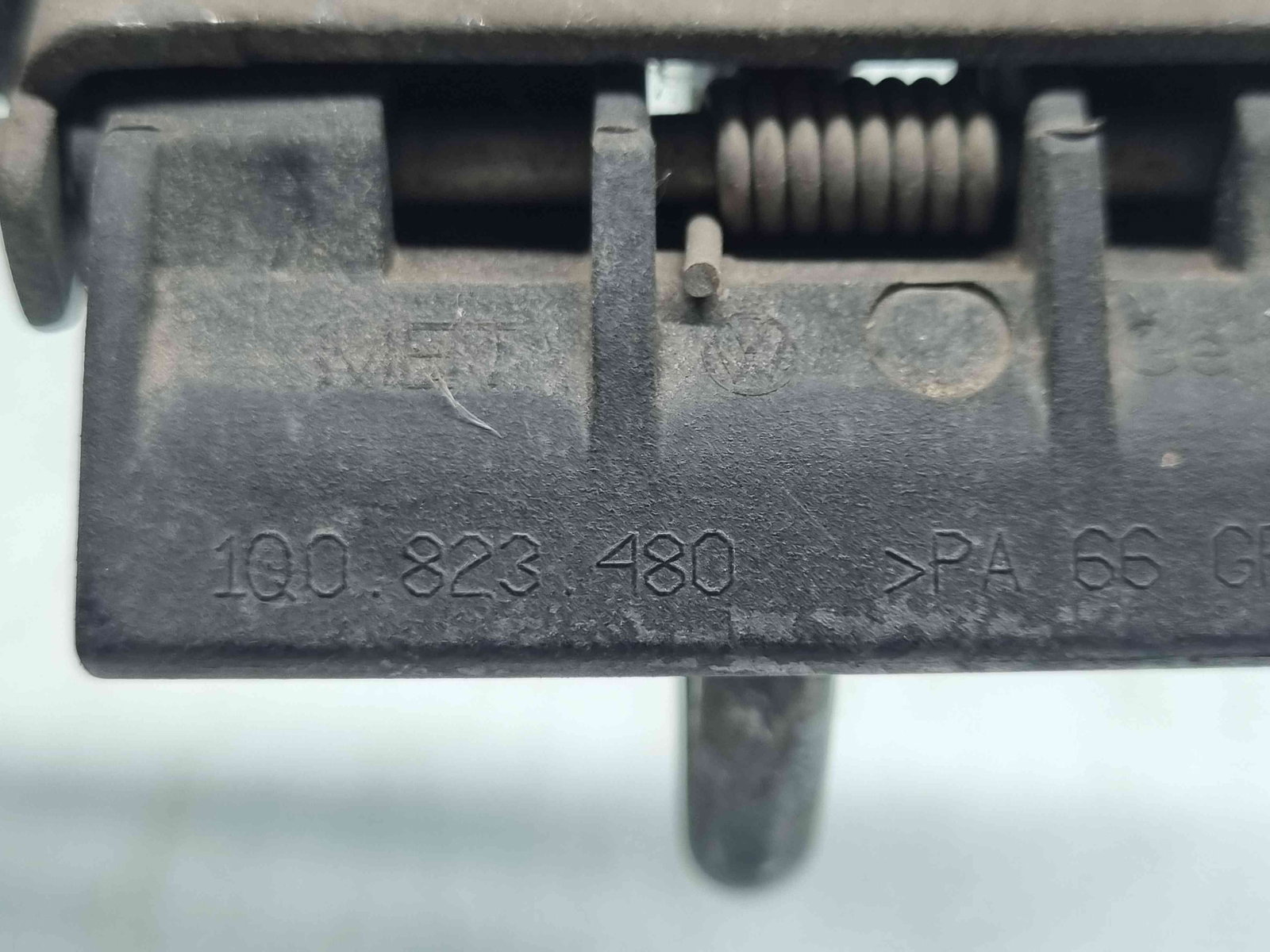 Maner deschidere capota Volkswagen Golf 6 (5K1) GTD [Fabr 2009-2013] - imagine 4