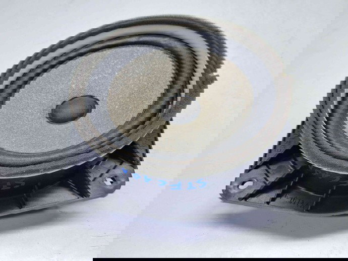  Boxa stanga fata Toyota Rav 4 II (CLA2, XA2, ZCA2, ACA2) [Fabr 2000-2006] 86160-42110