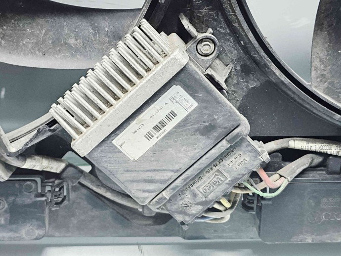 Electroventilator  AUDI A5 (8T3) [Fabr 2007-2015] 8K0121003M 2.0 TDI CAGA 105KW / 143CP