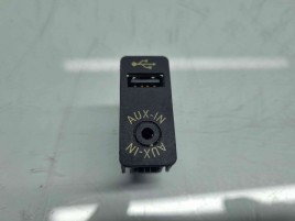  Conector auxiliar USB  Bmw 3 (F30) [Fabr 2012-2017] 9229246